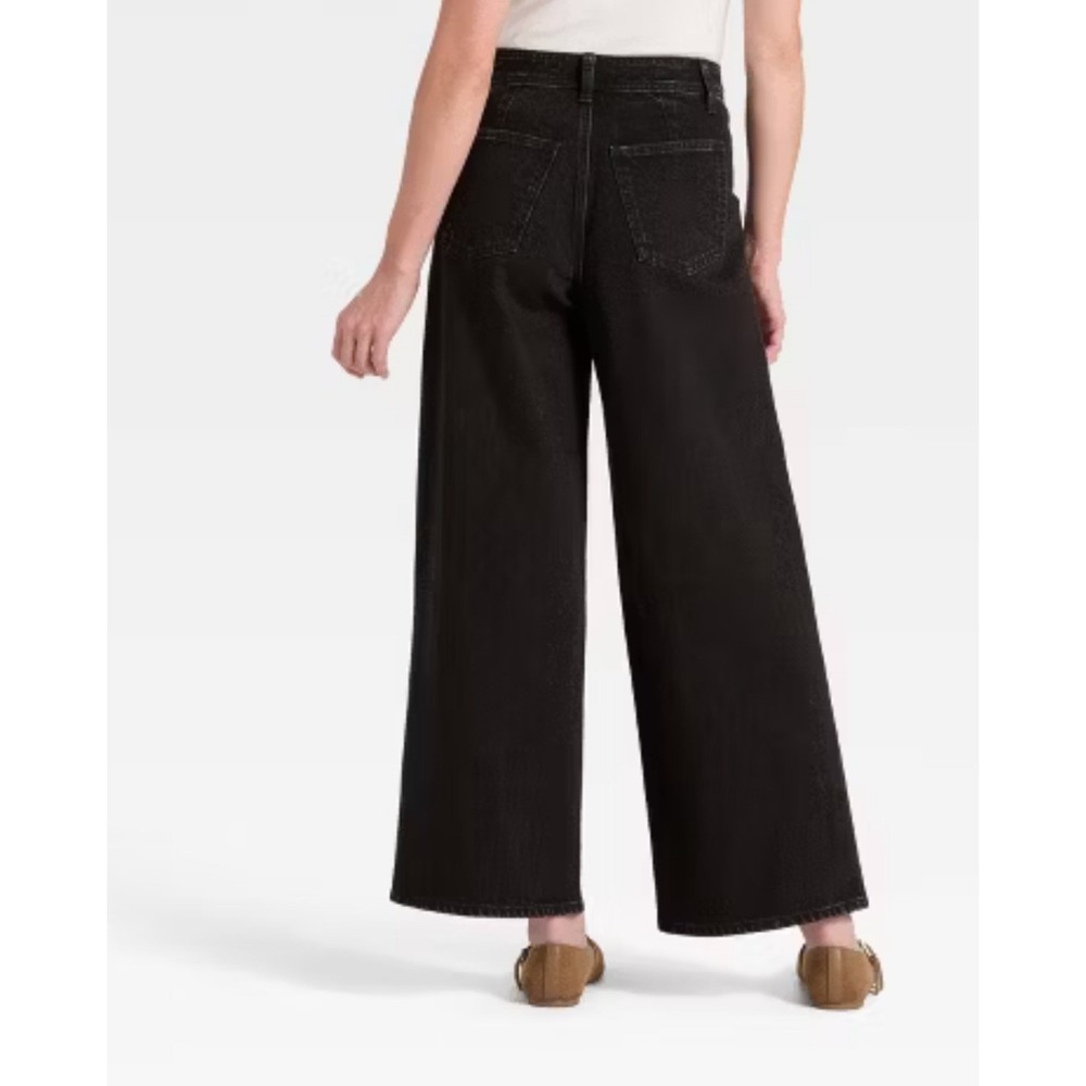 Universal Thread Women's High-Rise Sailor Wide Leg Ankle Jeans in Black Denim 14